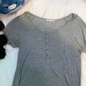 button blouse !